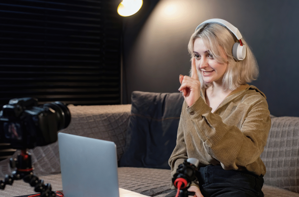 Organic Social Media vs Paid Social: What’s the Difference?
